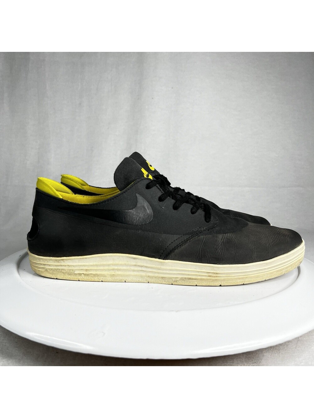 Nike SB Lunar Oneshot Black/Tour Yellow U.S. 631044 007 Men’s 10.5